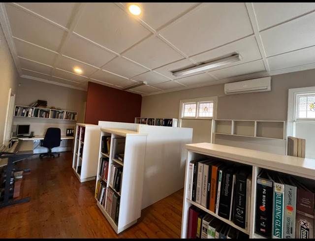 OFFICE FOR SALE IN PIETERMARITZBURG CENTRAL